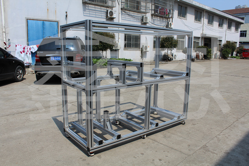 鋁型材設(shè)備機(jī)架