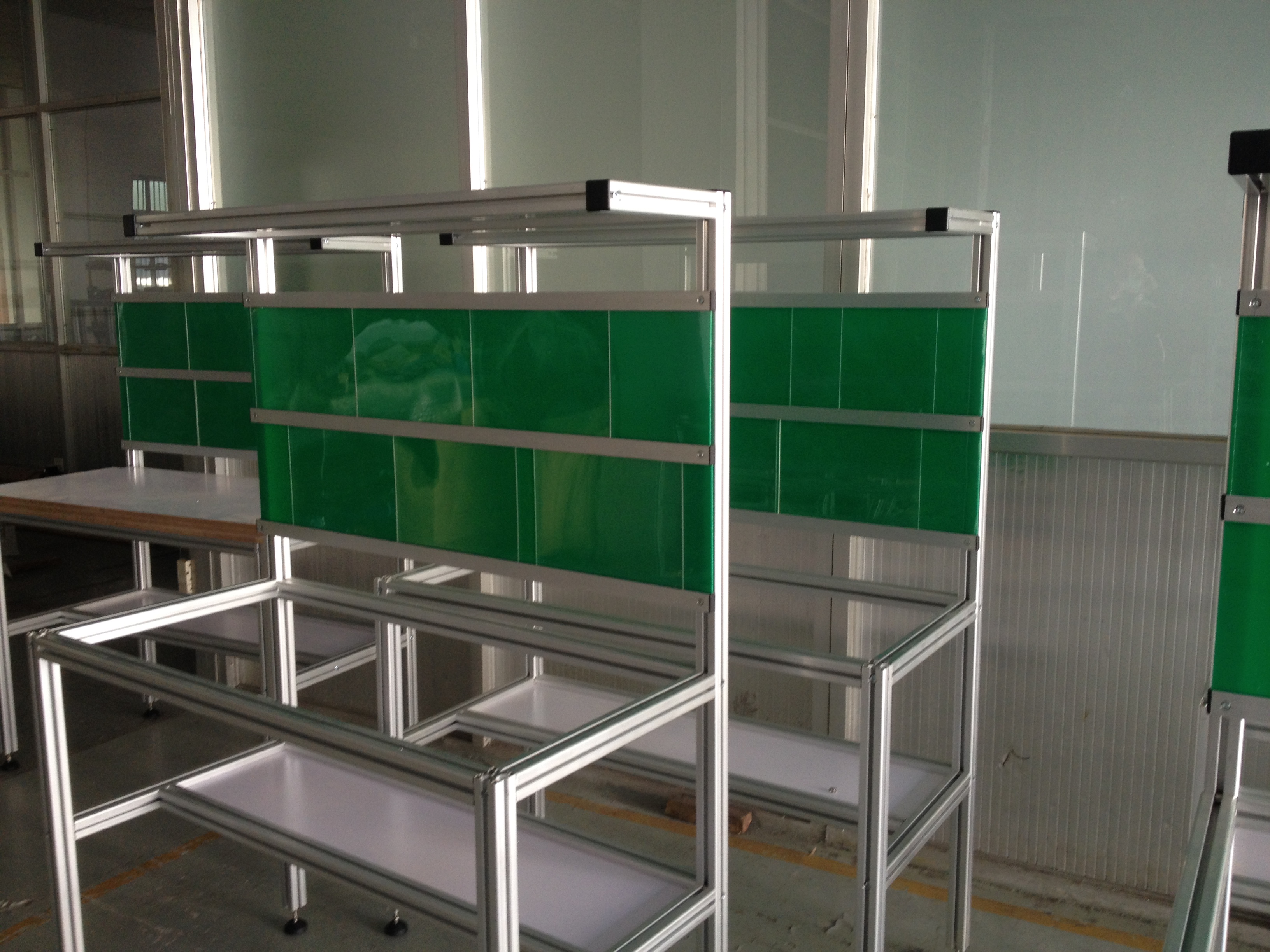鋁型材防靜電單面工作臺(tái)